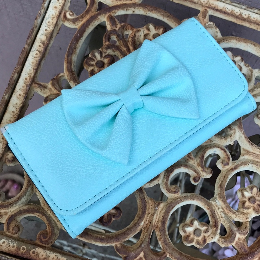 3 fold bow wallet